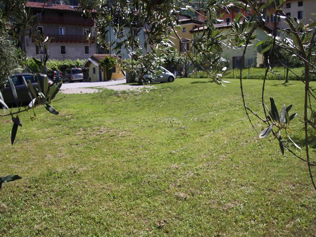 Appartamenti Gardastivo Arco Bagian luar foto