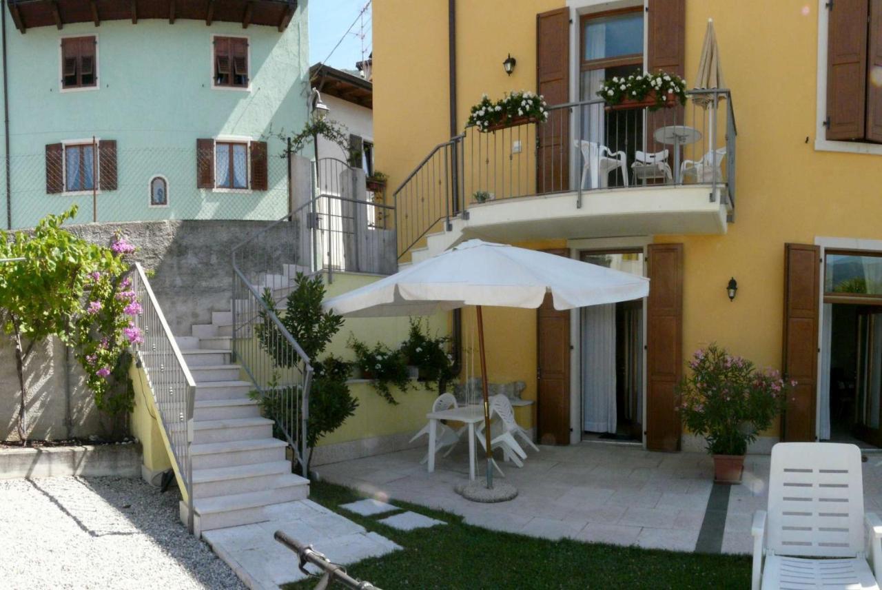 Appartamenti Gardastivo Arco Bagian luar foto