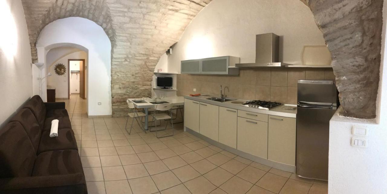 Appartamenti Gardastivo Arco Bagian luar foto